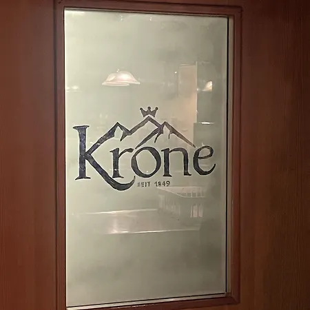 Krone מלון אוברוייטה