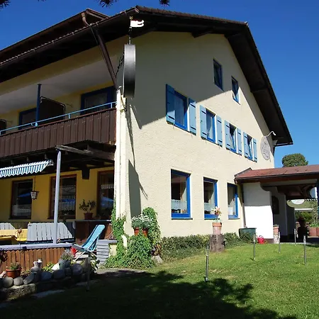 Krone Hotel 3*