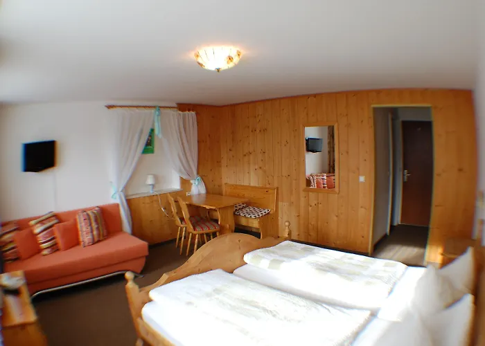 Krone Hotel 3*